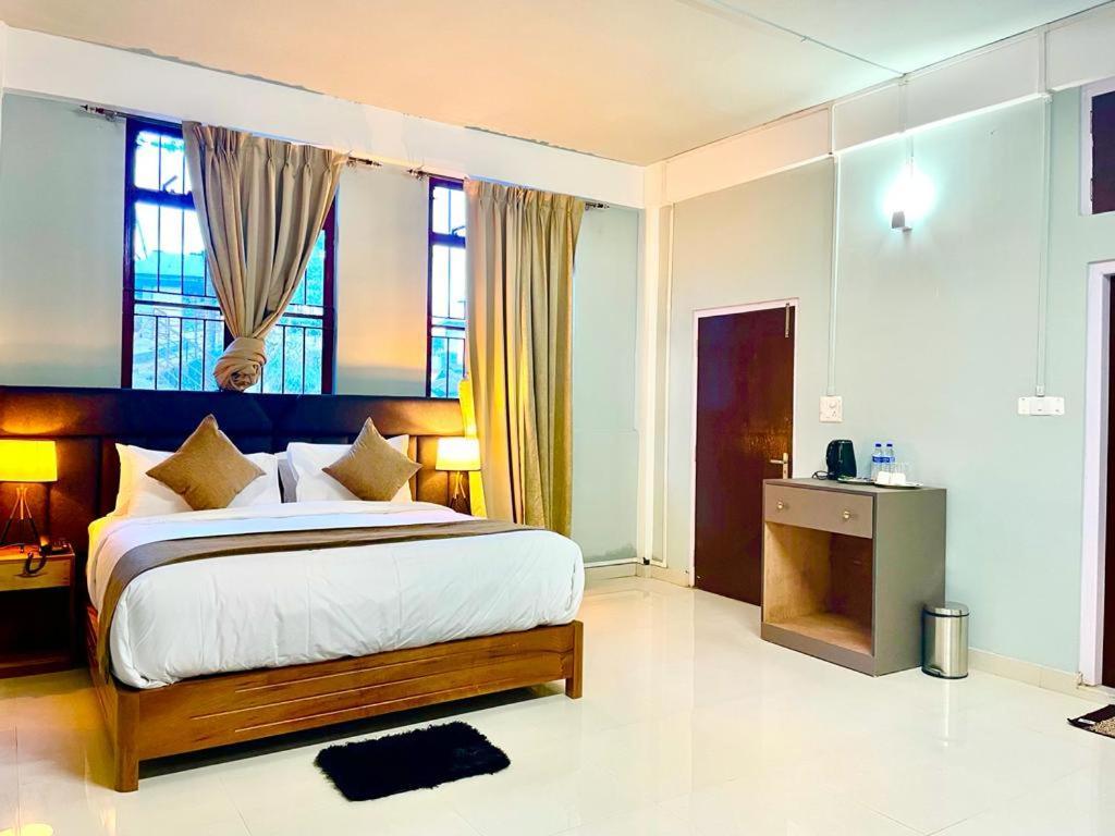 La Colline Resort Kohima Ngoại thất bức ảnh
